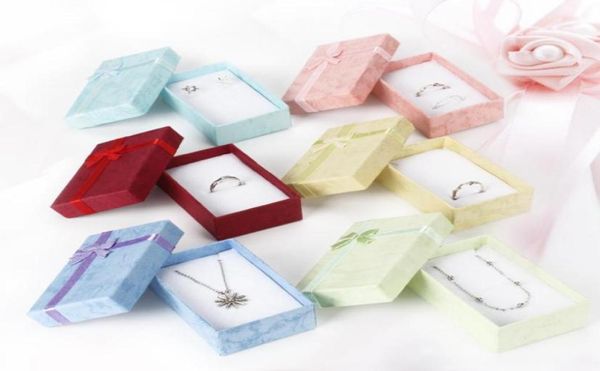 5825cm fashion for charms beads gift box paper packaging for pendants necklaces earrings rings bracelets jewelry8484072, Black;white
5825cm fashion for charms beads gift box paper packaging for pendants necklaces earrings rings bracelets jewelry8484072, Black;white