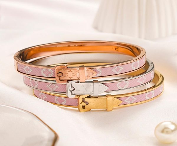 europe fashion style designer brand letter bracelets women bangle luxury designer jewelry 18k gold plated stainless steel wedding 4916310, Black
europe fashion style designer brand letter bracelets women bangle luxury designer jewelry 18k gold plated stainless steel wedding 4916310, Black