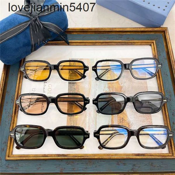 2023 fashion design sunglasses %80 factory wholesale and retail g family plate small square sunglass female ins net red same model gg0072 fa, White;black
2023 fashion design sunglasses %80 factory wholesale and retail g family plate small square sunglass female ins net red same model gg0072 fa, White;black