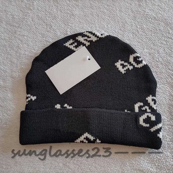 classic designer autumn winter beanie hats style men and women fashion universal knitted cap autumn wool outdoor warm skull caps, Blue;gray
classic designer autumn winter beanie hats style men and women fashion universal knitted cap autumn wool outdoor warm skull caps, Blue;gray