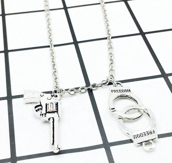 hip hop handcuffs gun pistol choker pendant neck necklace collier jewelry charm collares bijoux men women punk jewelry vintage8950696, Silver
hip hop handcuffs gun pistol choker pendant neck necklace collier jewelry charm collares bijoux men women punk jewelry vintage8950696, Silver