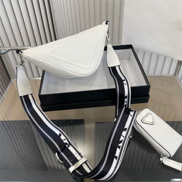 saffiano triangle bag designer shoulder bag leather wallet luxury prad bags coin card case for stylish long purse prad wallets size 27-13cm
saffiano triangle bag designer shoulder bag leather wallet luxury prad bags coin card case for stylish long purse prad wallets size 27-13cm