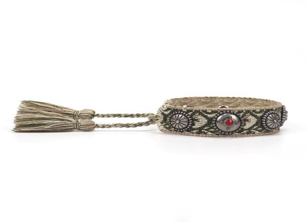 boho lucky braided bracelets for women love heart handmade adjustable woven friendship bracelet vintage jewelry gift8121475, Golden;silver
boho lucky braided bracelets for women love heart handmade adjustable woven friendship bracelet vintage jewelry gift8121475, Golden;silver
