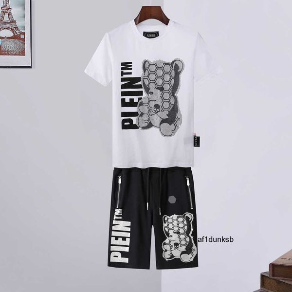 shorts plein philipps bear mens sets t shirts crystal skull suit tracksuit men t-shirts casual tracksuits sporting joer 147265, Gray
shorts plein philipps bear mens sets t shirts crystal skull suit tracksuit men t-shirts casual tracksuits sporting joer 147265, Gray