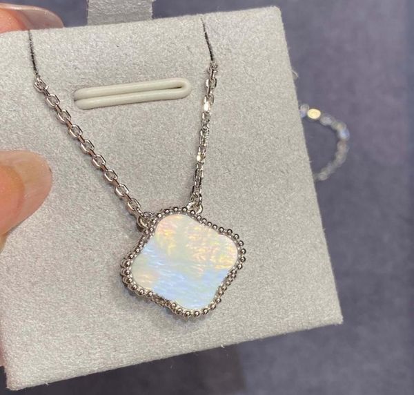 v gold material pendant necklace with white shelll in platinum color plated for women wedding jewelry gift have box stamp ps49455209081, Silver
v gold material pendant necklace with white shelll in platinum color plated for women wedding jewelry gift have box stamp ps49455209081, Silver