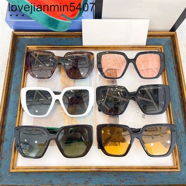 2023 fashion design sunglasses %80 factory wholesale and retail 21 new g family simple women's large box sunglass net red same plate su, White;black
2023 fashion design sunglasses %80 factory wholesale and retail 21 new g family simple women's large box sunglass net red same plate su, White;black