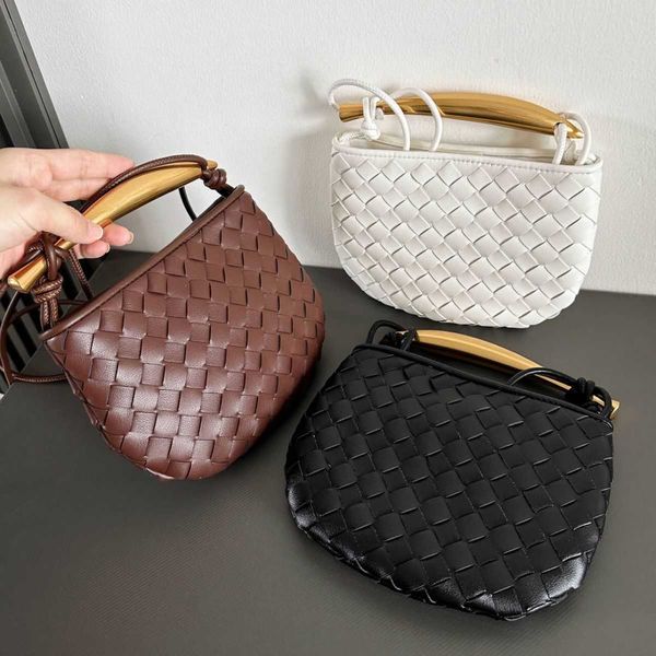 designer bag small hand woven bag women mini metal portable sardine bag shoulder messenger bag venetas bag 8vst
designer bag small hand woven bag women mini metal portable sardine bag shoulder messenger bag venetas bag 8vst