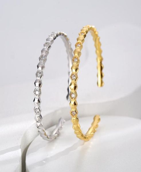 18k gold honeycomb luxury brand designer bangle bracelets for women shining crystal cz diamond open size simple classic bracelet p6508862, Black
18k gold honeycomb luxury brand designer bangle bracelets for women shining crystal cz diamond open size simple classic bracelet p6508862, Black
