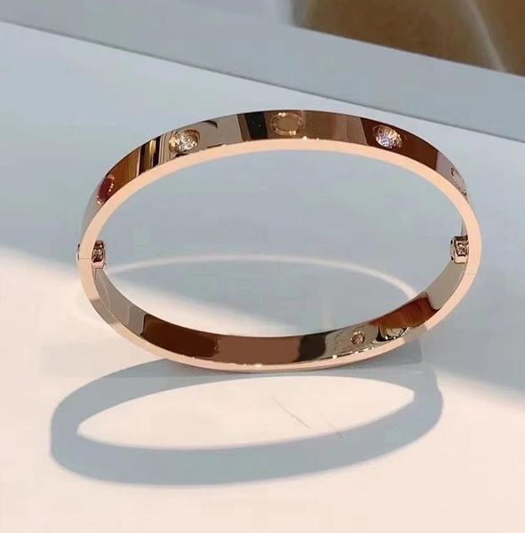 couple designer bracelets fashion bangle classic drill love bracelet for men women highquality jewelry gifts size 1621 default 18813007, Golden;silver
couple designer bracelets fashion bangle classic drill love bracelet for men women highquality jewelry gifts size 1621 default 18813007, Golden;silver