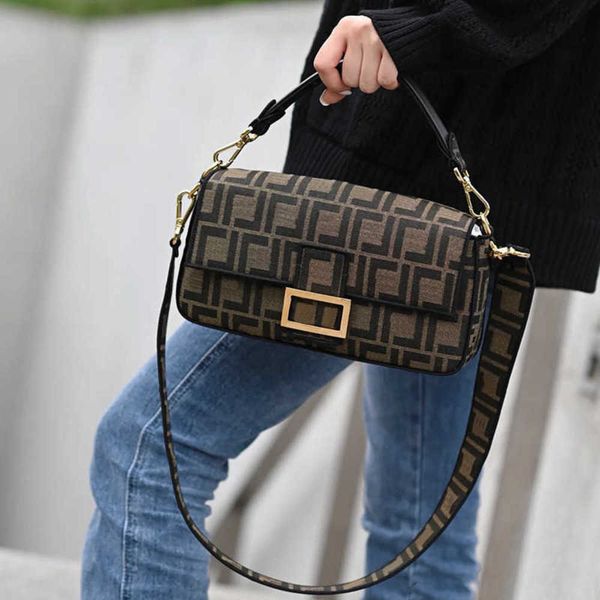 crossbody bags baguette women shoulder bags purse luxurys handbags f print leather crossbody messenger bag purses 230201
crossbody bags baguette women shoulder bags purse luxurys handbags f print leather crossbody messenger bag purses 230201