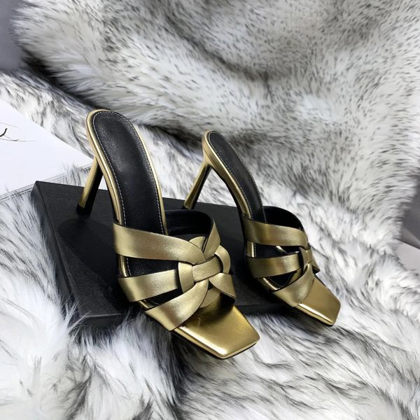 various styles women sandals slippers tribute stiletto heels sandals patent leather mules fashion high heel ter luxury designer with box 35-, Black
various styles women sandals slippers tribute stiletto heels sandals patent leather mules fashion high heel ter luxury designer with box 35-, Black