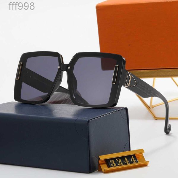 designer sunglasses original polarized eyewear beach outdoor shades pc frame luxurys designers classic lady mirrors for women fashion men m5, White;black
designer sunglasses original polarized eyewear beach outdoor shades pc frame luxurys designers classic lady mirrors for women fashion men m5, White;black
