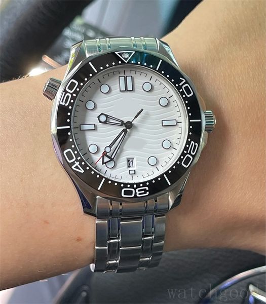 black designer watch 300m diver orologio lusso blue ceramics bezl casual montre evening dressy mens wristwatch aaarubber strap 007 classic d, Slivery;brown
black designer watch 300m diver orologio lusso blue ceramics bezl casual montre evening dressy mens wristwatch aaarubber strap 007 classic d, Slivery;brown