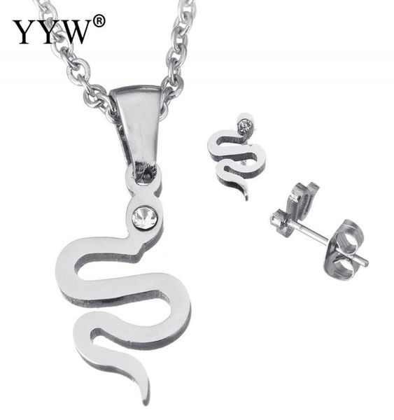 fashion stainless steel jewelry sets earring amp necklace snake oval chain amp with rhinestone original color sold by set2080561, Silver 
fashion stainless steel jewelry sets earring amp necklace snake oval chain amp with rhinestone original color sold by set2080561, Silver