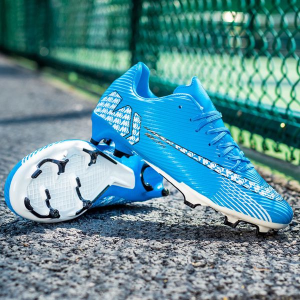 safety shoes outdoor antislip men's football sneakers blue lowcut mens soccer breathable comfortable trainers for man 230724, Black;brown
safety shoes outdoor antislip men's football sneakers blue lowcut mens soccer breathable comfortable trainers for man 230724, Black;brown