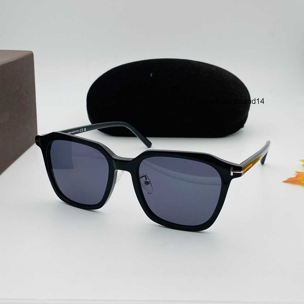 classic women tom-fords men brand uv400 designer sunglass sunglasses glasses high sun glass quality lens metal lady hinge eyeglasses with ca, White;black
classic women tom-fords men brand uv400 designer sunglass sunglasses glasses high sun glass quality lens metal lady hinge eyeglasses with ca, White;black