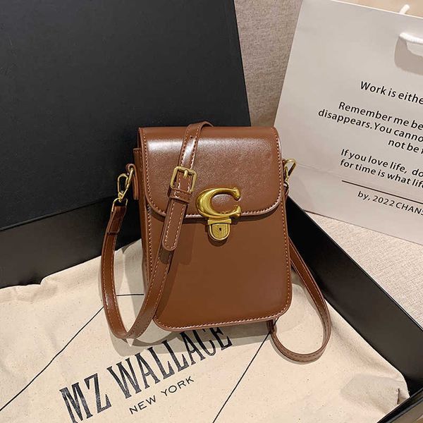 women's bag 2023 new simple and fashionable lock buckle one sling shoulder crossbody bag mobile phone bag
women's bag 2023 new simple and fashionable lock buckle one sling shoulder crossbody bag mobile phone bag