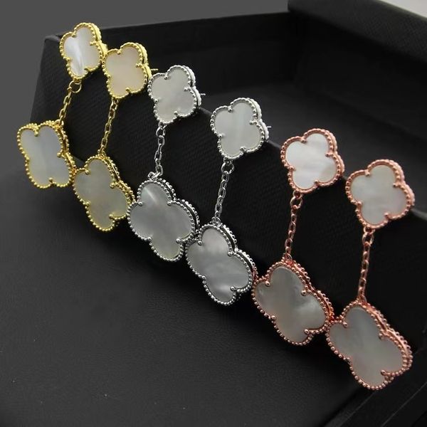 fashion luxury four-leaf clover earrings nacre shell 18k gold plated agate designer earrings for women earrings jewelry, Silver
fashion luxury four-leaf clover earrings nacre shell 18k gold plated agate designer earrings for women earrings jewelry, Silver