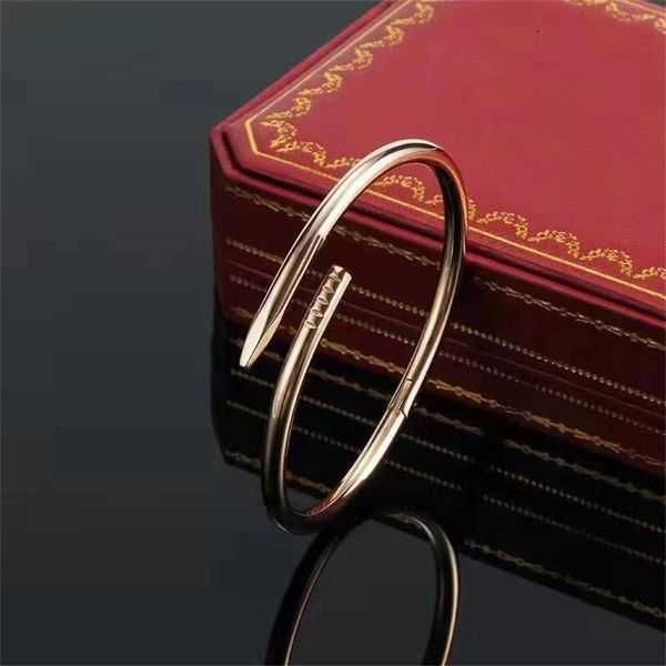 luxury classic nail bracelet love fashion cuff couple bangle gold jewelry valentine's day giftxn1u, Black
luxury classic nail bracelet love fashion cuff couple bangle gold jewelry valentine's day giftxn1u, Black