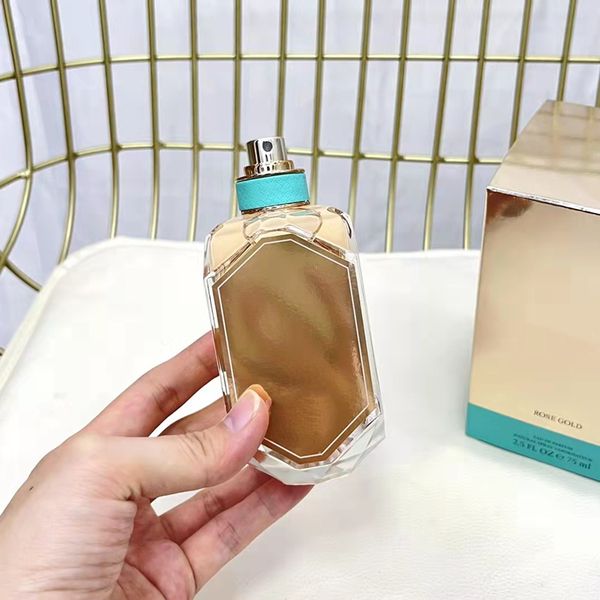 designer women perfume 75ml rose gold classic perfume long lasting eau de parfum body spray original smell cologne fast ship
designer women perfume 75ml rose gold classic perfume long lasting eau de parfum body spray original smell cologne fast ship