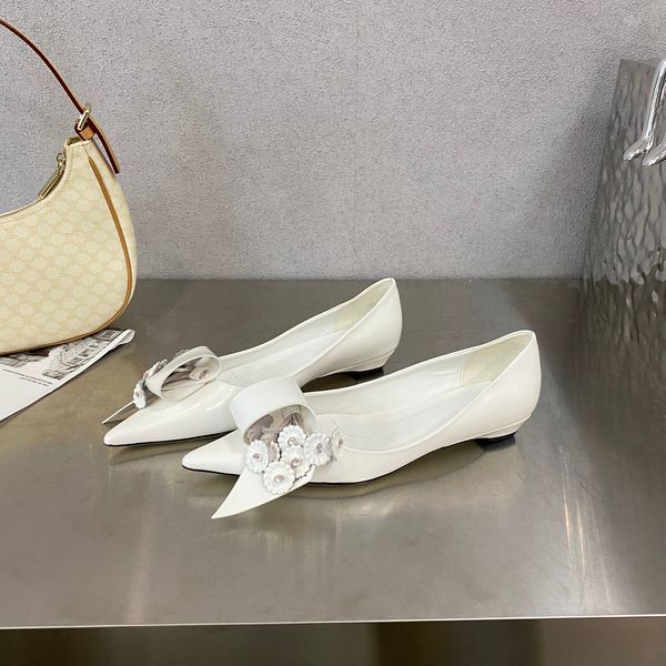 flat flower bouquet embellished pointed shoe star style fashion comfortable single shoes design platform designer factory shoebox, Black
flat flower bouquet embellished pointed shoe star style fashion comfortable single shoes design platform designer factory shoebox, Black