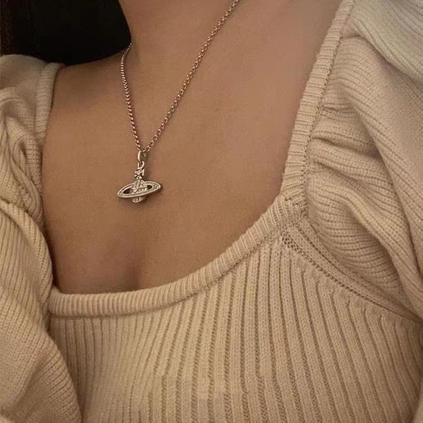 necklace women's jewelry men's pendant suitable chain saturn necklace gold and silver 2 color graphic design fashion luxury matchi
necklace women's jewelry men's pendant suitable chain saturn necklace gold and silver 2 color graphic design fashion luxury matchi