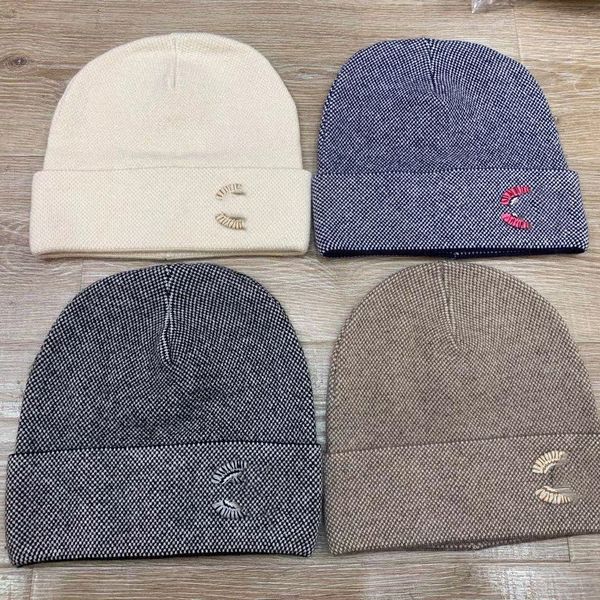 designer beanie hat fashion letter men women casual hats fall and winter high-quality wool knitted cap cashmere warm hat, Blue;gray
designer beanie hat fashion letter men women casual hats fall and winter high-quality wool knitted cap cashmere warm hat, Blue;gray