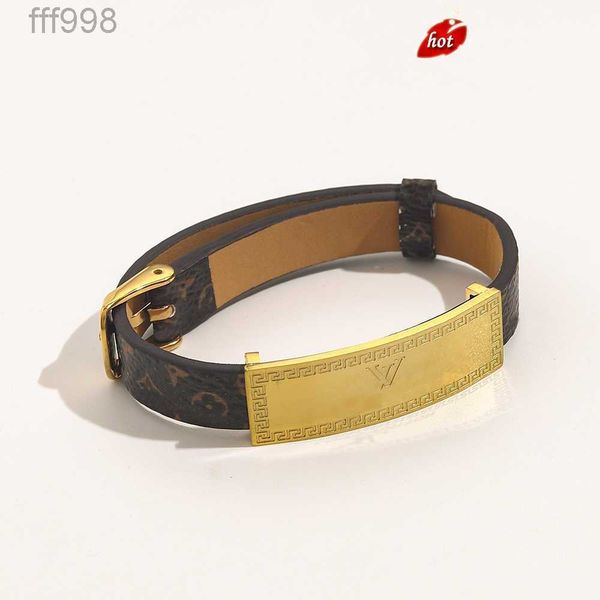 womens faux plated new bangle designer jewelry style leather 18k gold fashion stainless steel bracelet bracelets wedding women gifts zg1489, Black
womens faux plated new bangle designer jewelry style leather 18k gold fashion stainless steel bracelet bracelets wedding women gifts zg1489, Black