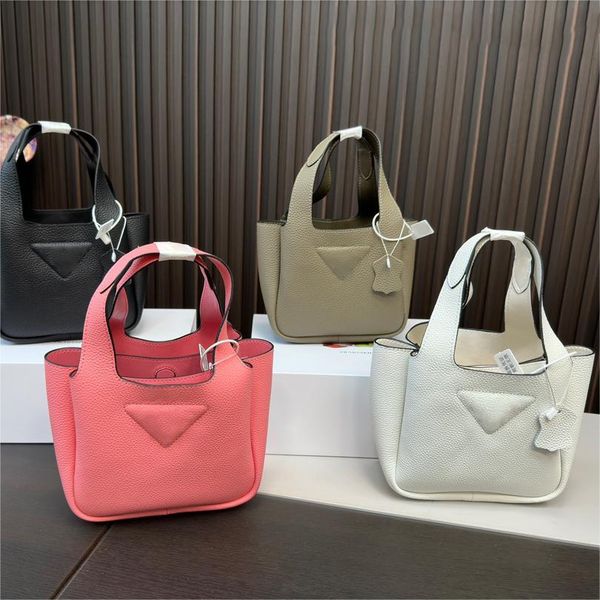 cleo tote bag saffiano re-edition hobo bag half moon handbag sacoche pochette designer brushed real leather shoulder bag lady messenger bag
cleo tote bag saffiano re-edition hobo bag half moon handbag sacoche pochette designer brushed real leather shoulder bag lady messenger bag