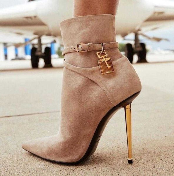 black f-boot tom-fords gold luxury leather woman leathers and ankle heeled boot padlock winter ankles boots boots calf pointy toe lady dress
black f-boot tom-fords gold luxury leather woman leathers and ankle heeled boot padlock winter ankles boots boots calf pointy toe lady dress