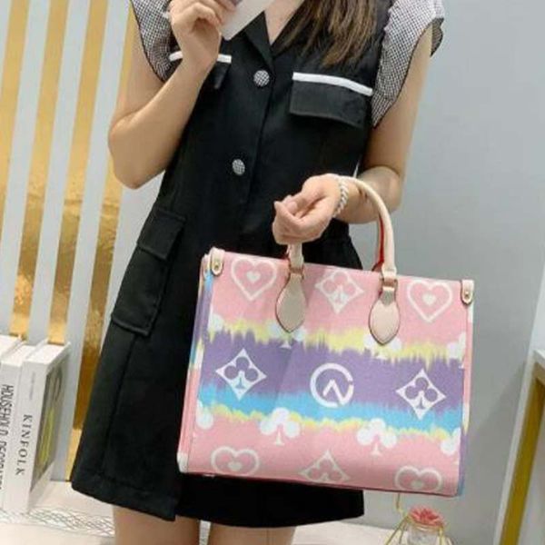 classics designer handbags new female big rainbow gradient baglarge capacity women's bag-printed pvc shopping bag shoulder tote bag sui
classics designer handbags new female big rainbow gradient baglarge capacity women's bag-printed pvc shopping bag shoulder tote bag sui