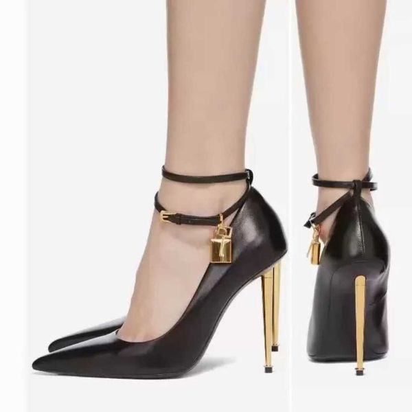 eu35-43 tom-fords summer design pumps dress shoes padlock pointy lock-and-key high heels bridal lady summer pointed toe party wedding, Black
eu35-43 tom-fords summer design pumps dress shoes padlock pointy lock-and-key high heels bridal lady summer pointed toe party wedding, Black