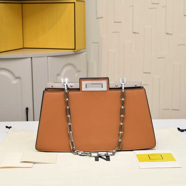 fashion shoulder bag luxury peekaboo handbag famous designer chain bag wandering bags classic women underarm bag large capacity shopping bag
fashion shoulder bag luxury peekaboo handbag famous designer chain bag wandering bags classic women underarm bag large capacity shopping bag