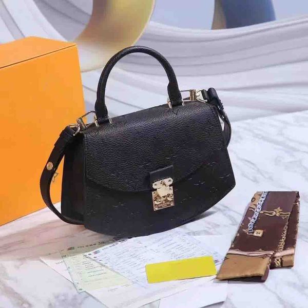tilsitt brown handbag womens designer luxurys bag geometric curved fan shape monograms reverse canvas s-lock shoulder tote bags letter handl
tilsitt brown handbag womens designer luxurys bag geometric curved fan shape monograms reverse canvas s-lock shoulder tote bags letter handl