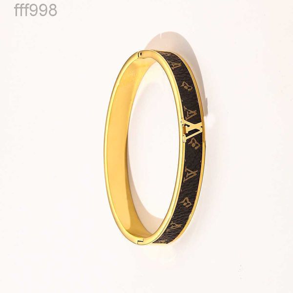 jewelry women steel branded bracelets wedding bangle designers bracelet letter jewelry stainless faux leather womens 18k gold plated gifts, Black
jewelry women steel branded bracelets wedding bangle designers bracelet letter jewelry stainless faux leather womens 18k gold plated gifts, Black