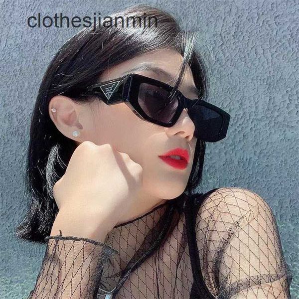 2023 design sunglasses %80 factory wholesale and retail new p family sunglass women's net red ins same style personality irregular smal, White;black
2023 design sunglasses %80 factory wholesale and retail new p family sunglass women's net red ins same style personality irregular smal, White;black