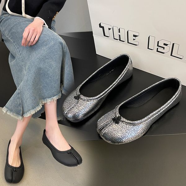 dress shoes fashion tabi flats casual single shoe's 2023 trends silvery soft leather oxfords comfortable commute loafers 230724, Black
dress shoes fashion tabi flats casual single shoe's 2023 trends silvery soft leather oxfords comfortable commute loafers 230724, Black