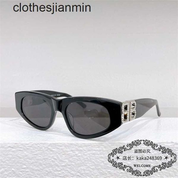 2023 fashion design sunglasses %80 factory wholesale and retail b family style panel drilling cat's eye sunglass stars sunglass bb0095, White;black
2023 fashion design sunglasses %80 factory wholesale and retail b family style panel drilling cat's eye sunglass stars sunglass bb0095, White;black