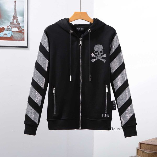 luxury hip-hop skull plein 81439 sweatshirt philipps loose characteristic personality bear pullover rhinestone brand men's hoodie warm, Black
luxury hip-hop skull plein 81439 sweatshirt philipps loose characteristic personality bear pullover rhinestone brand men's hoodie warm, Black