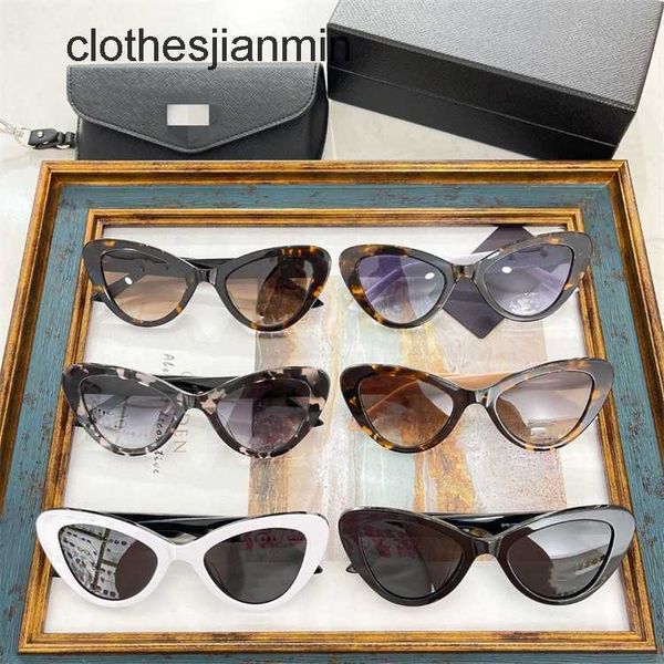 2023 design sunglasses %80 factory wholesale and retail p's new sunglass women's net red same personalized cat eye plate sunglass, White;black
2023 design sunglasses %80 factory wholesale and retail p's new sunglass women's net red same personalized cat eye plate sunglass, White;black