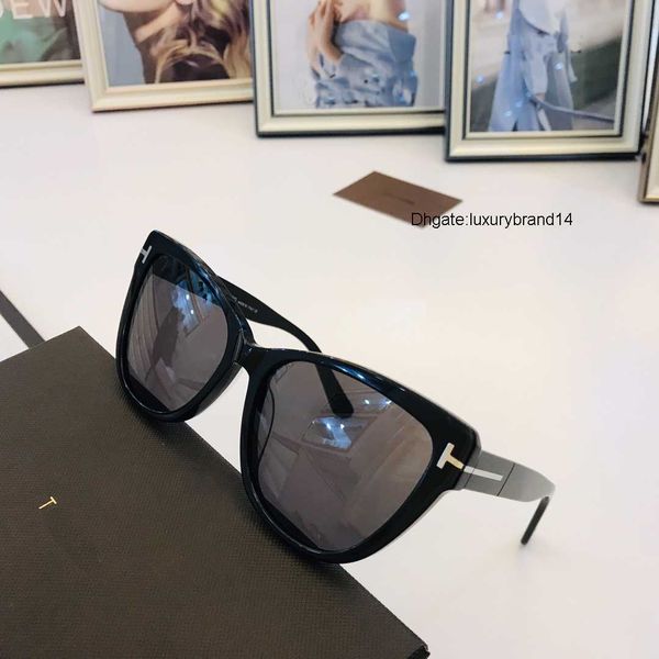 style tom-fords fashion with women brand designer sunglasses box square frame sunglass original show design summer, White;black
style tom-fords fashion with women brand designer sunglasses box square frame sunglass original show design summer, White;black
