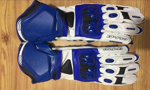 alpine gp motorcycle long gloves race driving pro leather blue white glove2883520, Black
alpine gp motorcycle long gloves race driving pro leather blue white glove2883520, Black