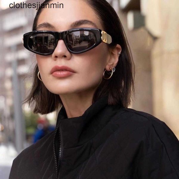 2023 fashion design sunglasses %80 factory wholesale and retail 23 double b paris family letter sunglass for women fashionable plate advance, White;black
2023 fashion design sunglasses %80 factory wholesale and retail 23 double b paris family letter sunglass for women fashionable plate advance, White;black