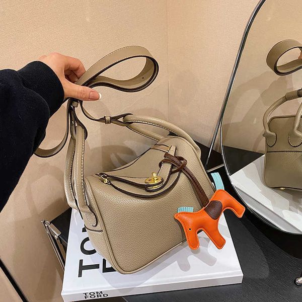 8a designer tote bags h home lindyss online store 23 new high end handbag for women bag fashionable doctor westernized one shoulder portable
8a designer tote bags h home lindyss online store 23 new high end handbag for women bag fashionable doctor westernized one shoulder portable