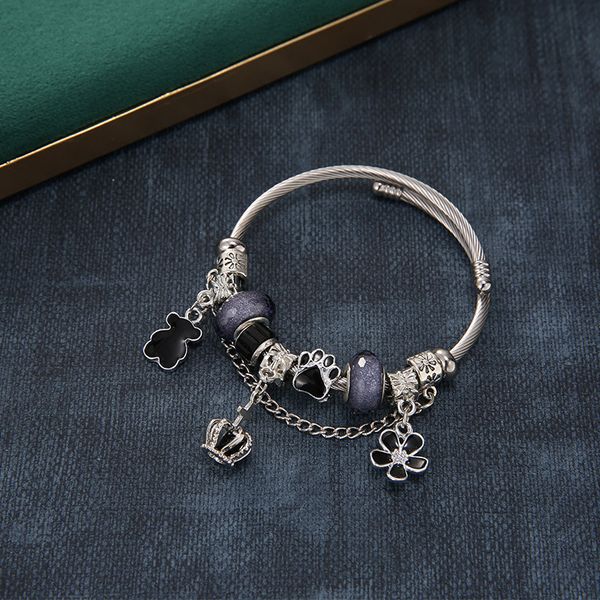 pan brand black bracelet adjustable diy bear crown four-leaf clover designer for women and men titanium steel love classic designer jewelry, Golden;silver
pan brand black bracelet adjustable diy bear crown four-leaf clover designer for women and men titanium steel love classic designer jewelry, Golden;silver