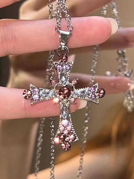women's accessories 1pc fashionable delicate cross rhinestone decor pendant necklace for party date y2k gift, Silver
women's accessories 1pc fashionable delicate cross rhinestone decor pendant necklace for party date y2k gift, Silver