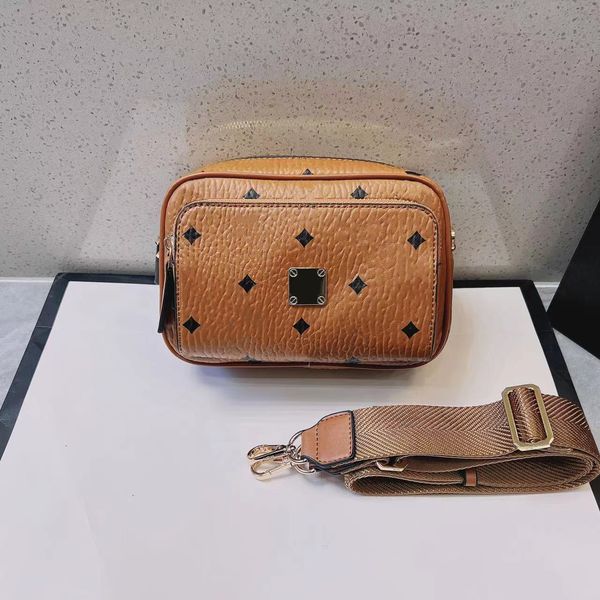luxury city makeup round fashion designer bags womens mens handle 7a quality crossbody clutch camera bag totes handbags toiletry evening sho
luxury city makeup round fashion designer bags womens mens handle 7a quality crossbody clutch camera bag totes handbags toiletry evening sho