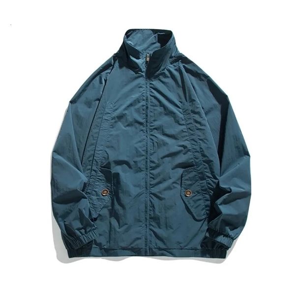 men's jackets 2023 mens windbreaker jacket spring casual sportswear coat fashion japanese loose thin vintage solid college 230724, Black;brown
men's jackets 2023 mens windbreaker jacket spring casual sportswear coat fashion japanese loose thin vintage solid college 230724, Black;brown