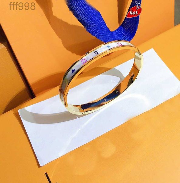 18k bangles new stainless lovers style jewelry bracelets gold plated women steel wedding bangle gift luxury accessories designer wholesale x, Black
18k bangles new stainless lovers style jewelry bracelets gold plated women steel wedding bangle gift luxury accessories designer wholesale x, Black