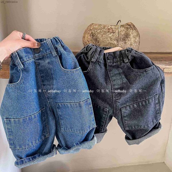 2023 autumn new children loose denim trousers solid girls harem pants baby casual pants fashion boys jean pants kids clothes l230518, Blue
2023 autumn new children loose denim trousers solid girls harem pants baby casual pants fashion boys jean pants kids clothes l230518, Blue